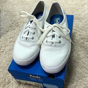 White leather women’s Keds